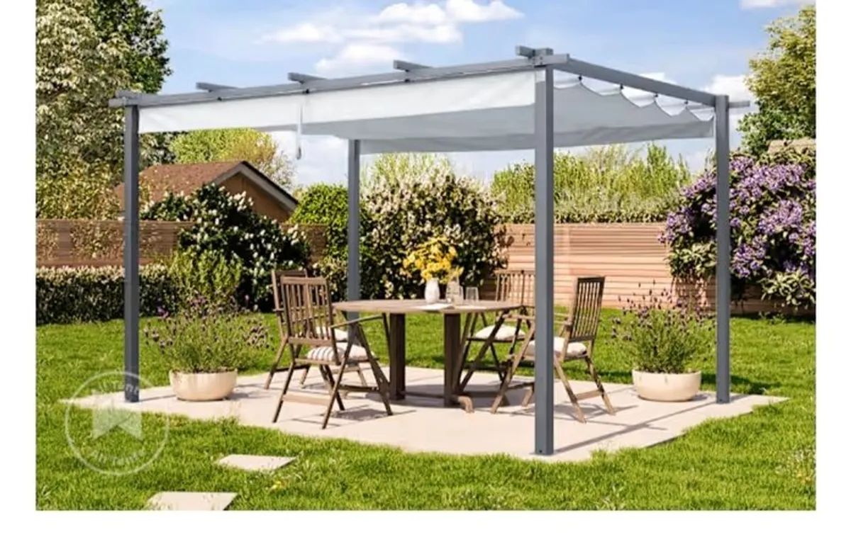 3 x 4m Pergola with retractable canopy roof - Image 1