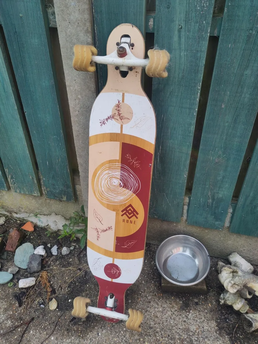 Longboard (Skateboard) - Image 1