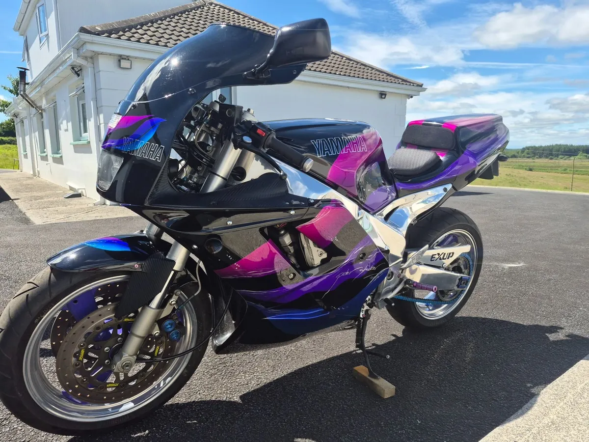 Yamaha custom fzr 1000 - Image 4
