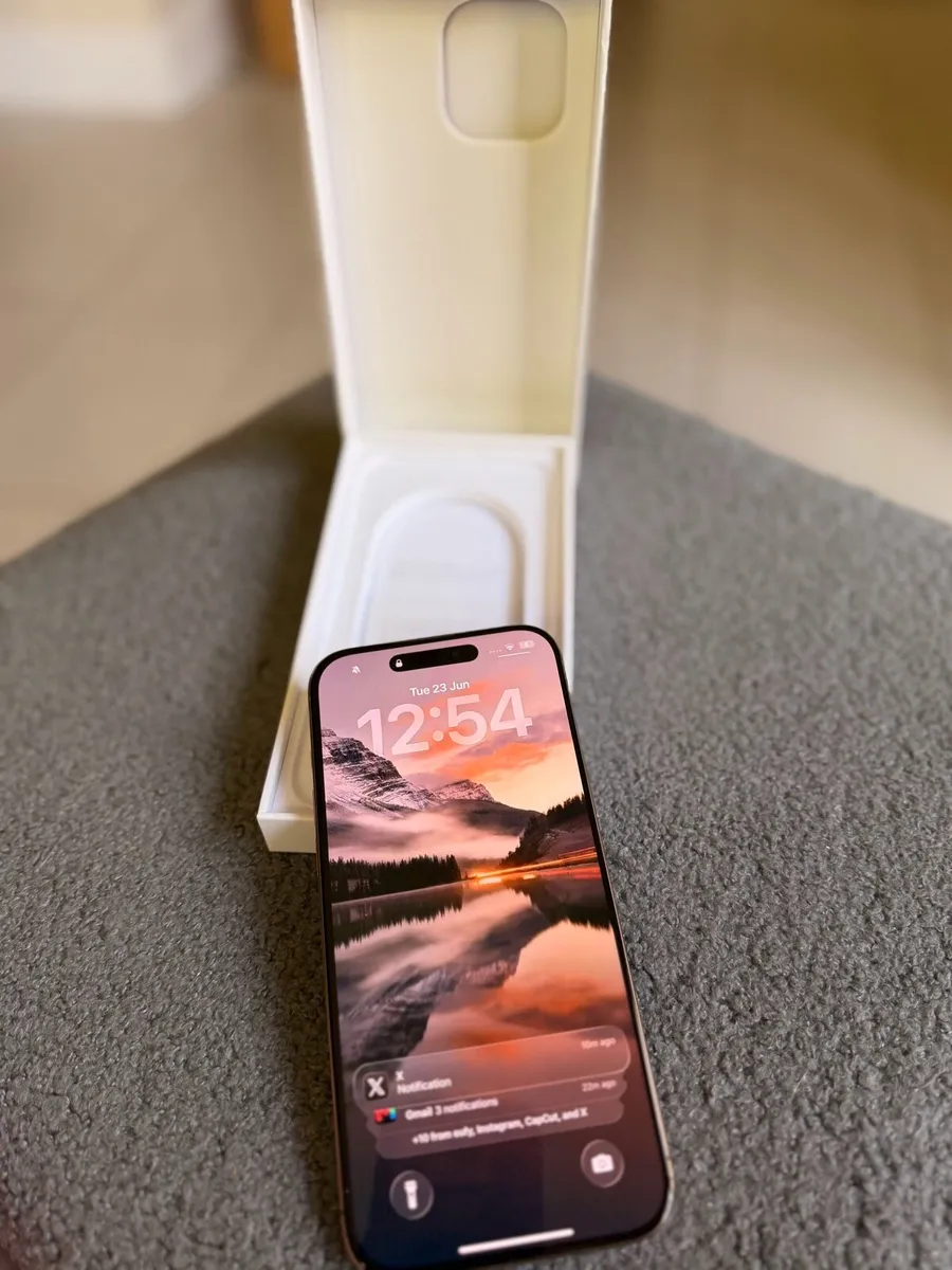 Iphone16 Pro Max - Image 4
