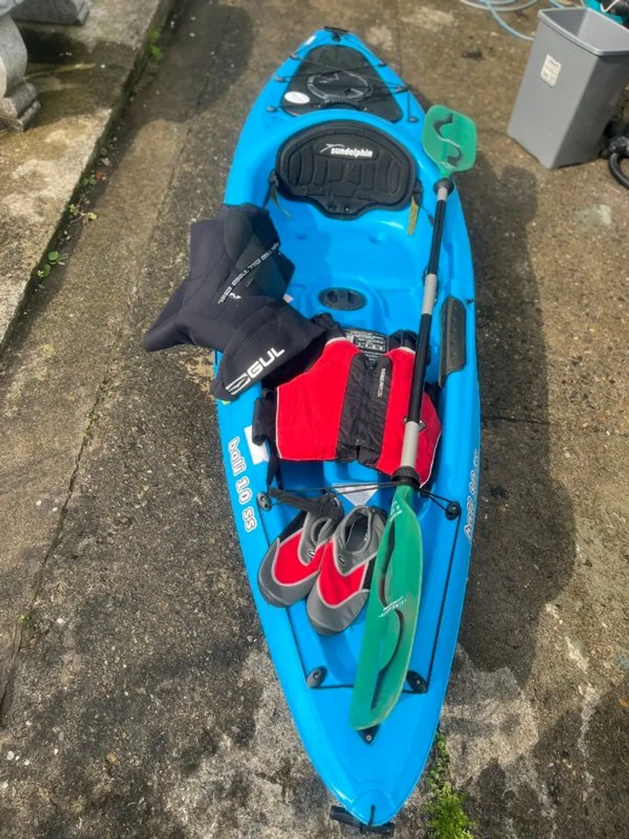 Kayak - Image 1
