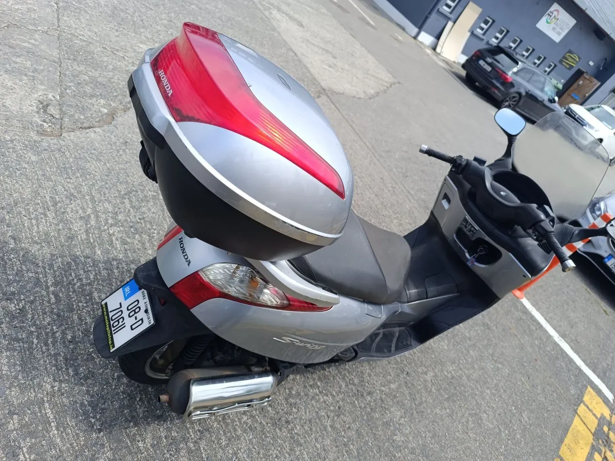 Honda S-Wing 125 2008 - Image 3