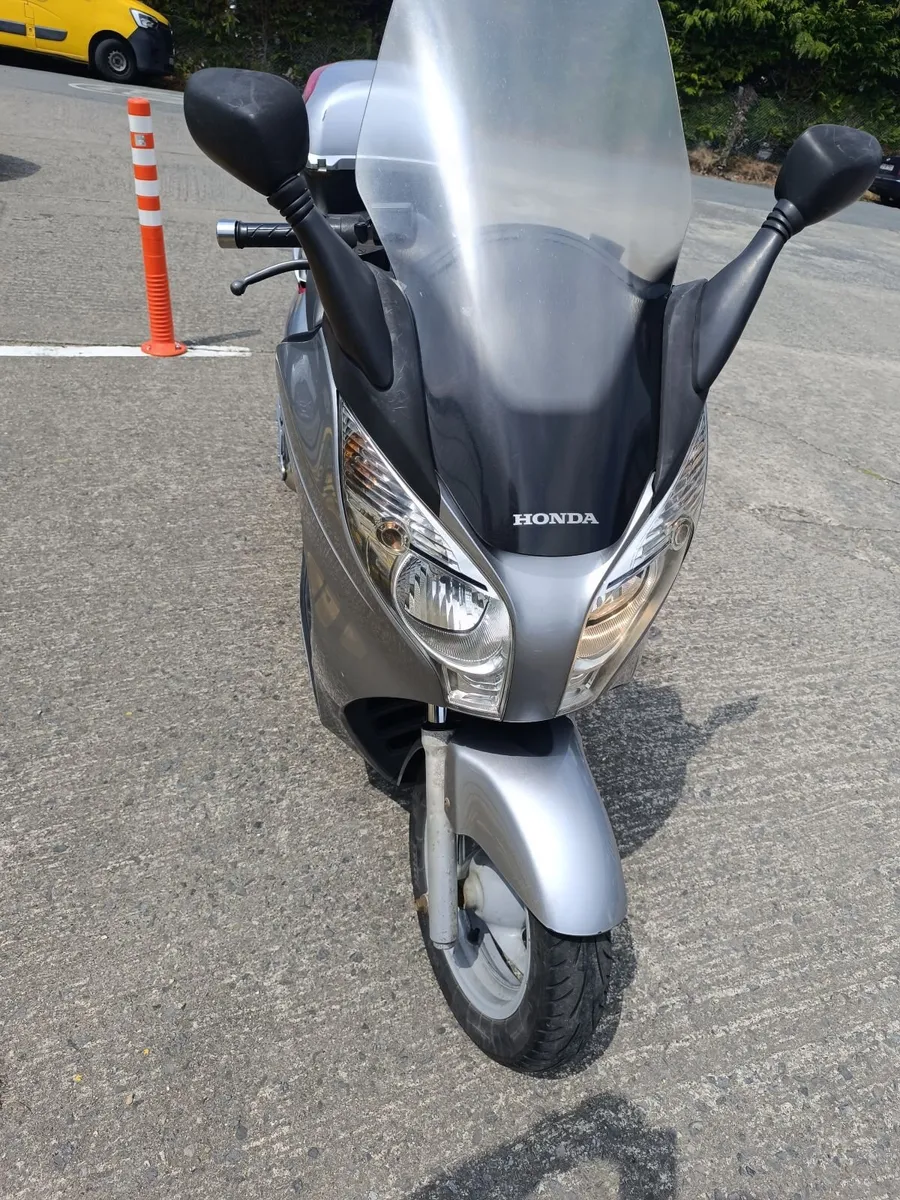 Honda S-Wing 125 2008 - Image 1