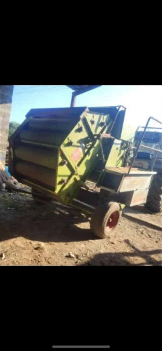 Claas Round Baler - Image 2