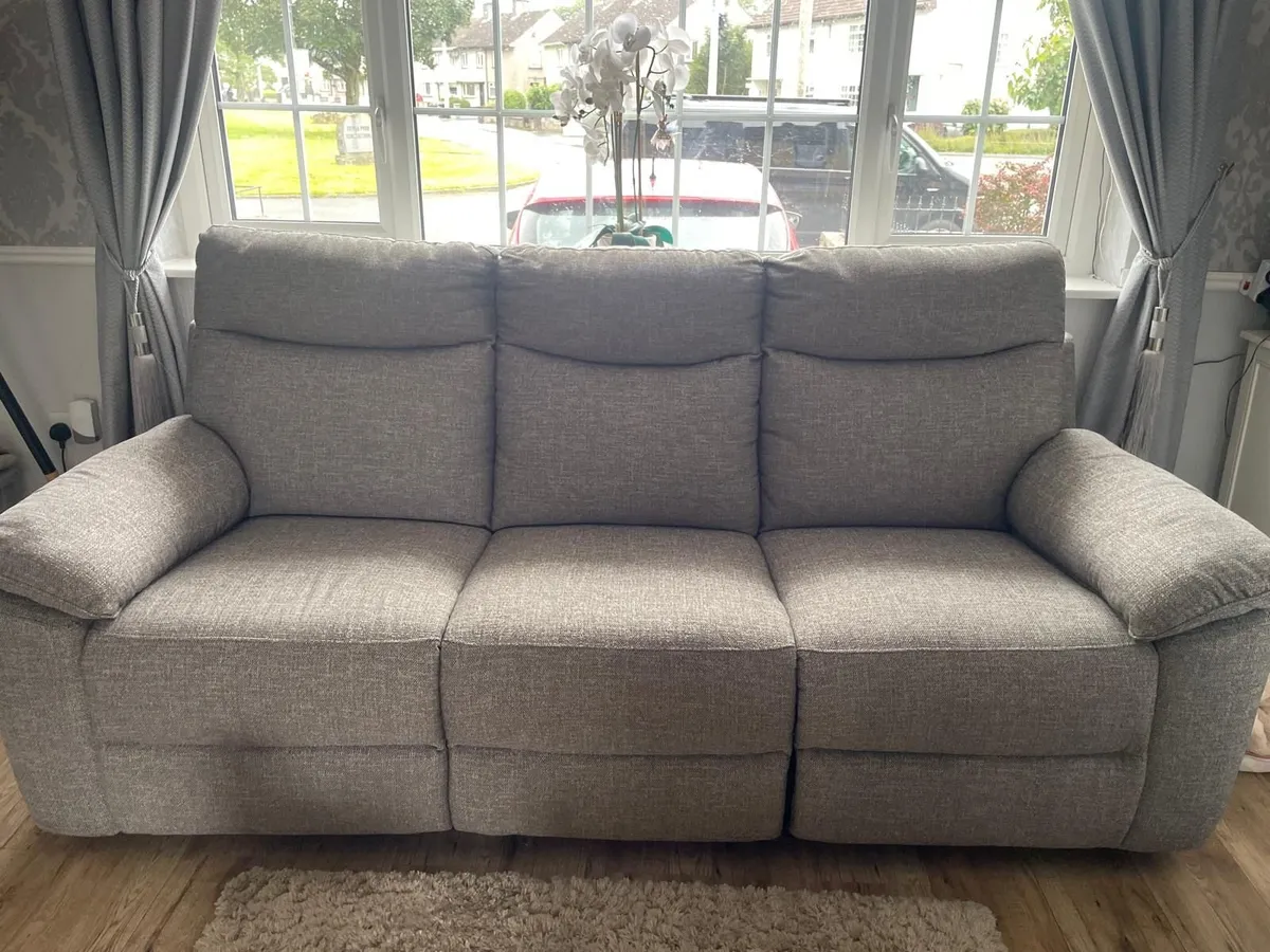Corner Sofa Suite and Separate 2 Seater Couch - Image 2