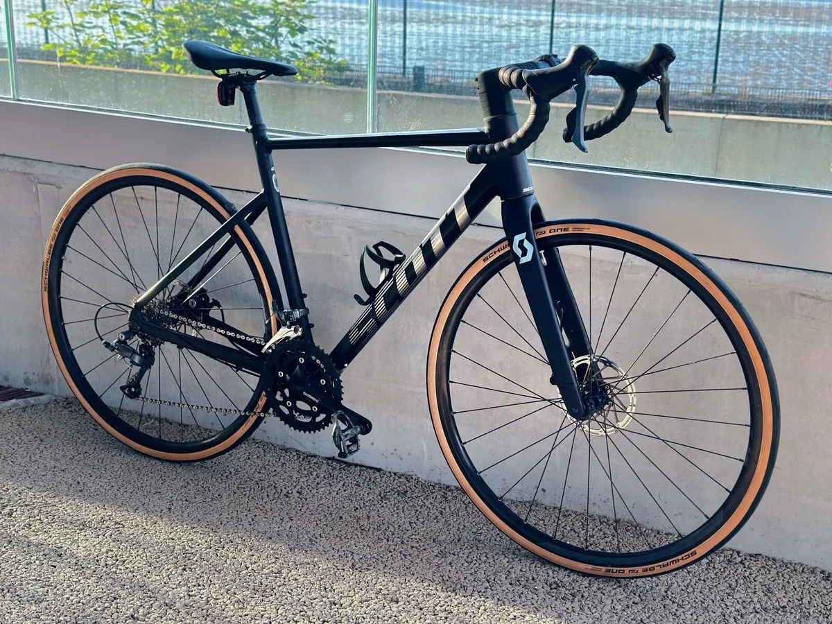 Scott Speedster Road Bike - Image 2
