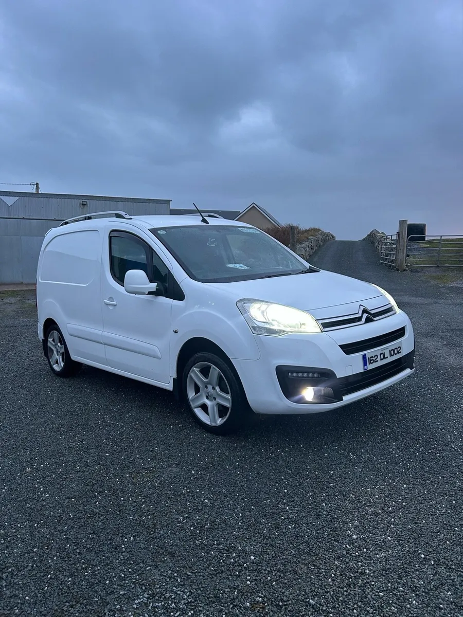 2016 Citroen Berlingo - Image 1