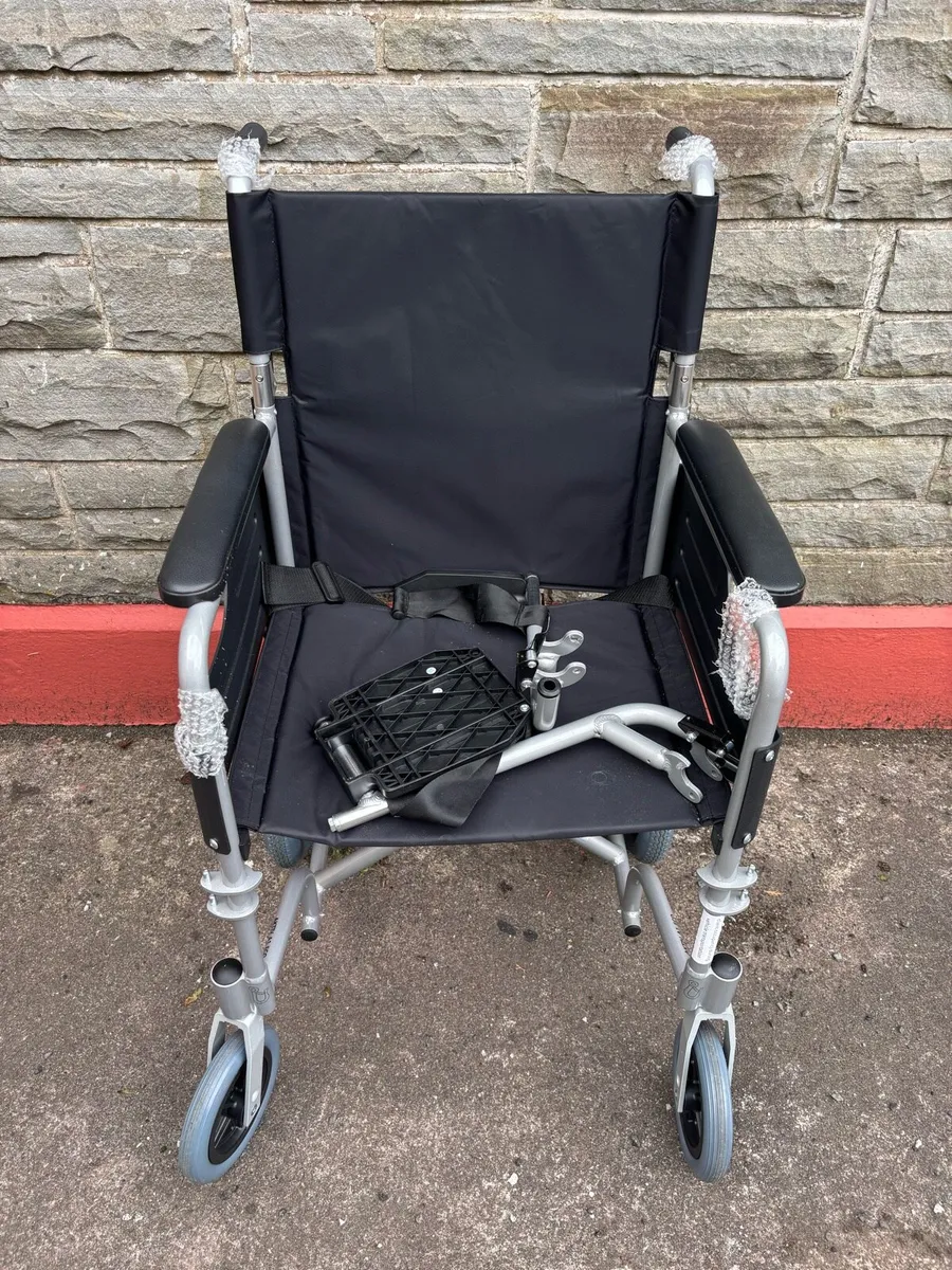 FREE Wheelchair - Image 1