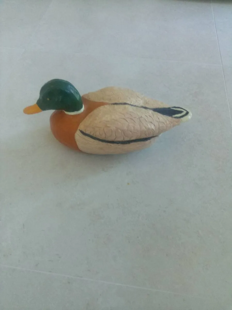 ORNAMENTAL.  STONE. DUCK. FOR. GARDEN - Image 3