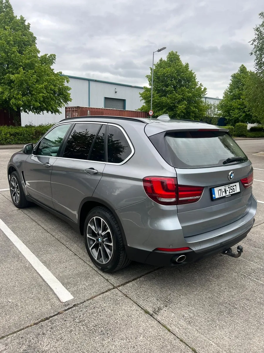 BMW X5 2017 - Image 2
