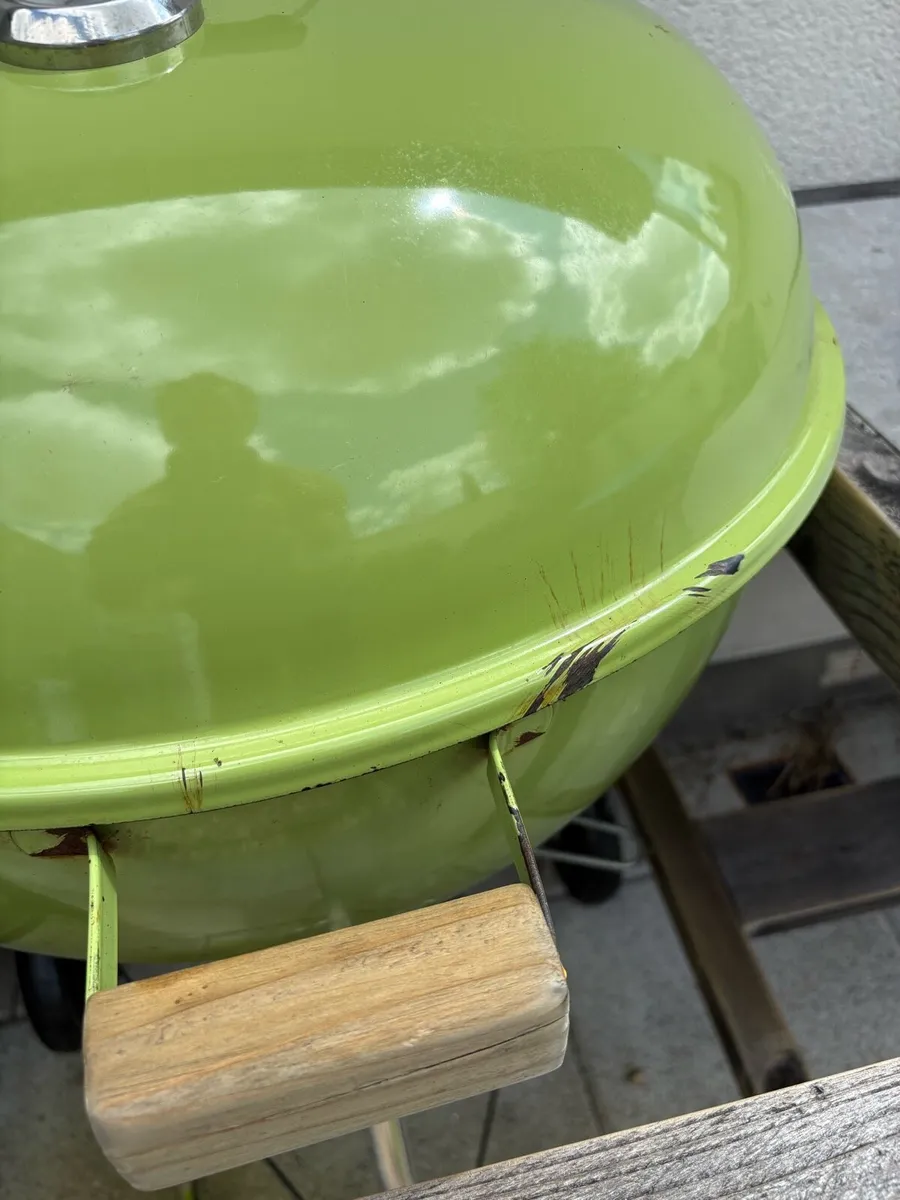 Weber Master Touch 57cm BBQ with Cover and Extras - Image 2