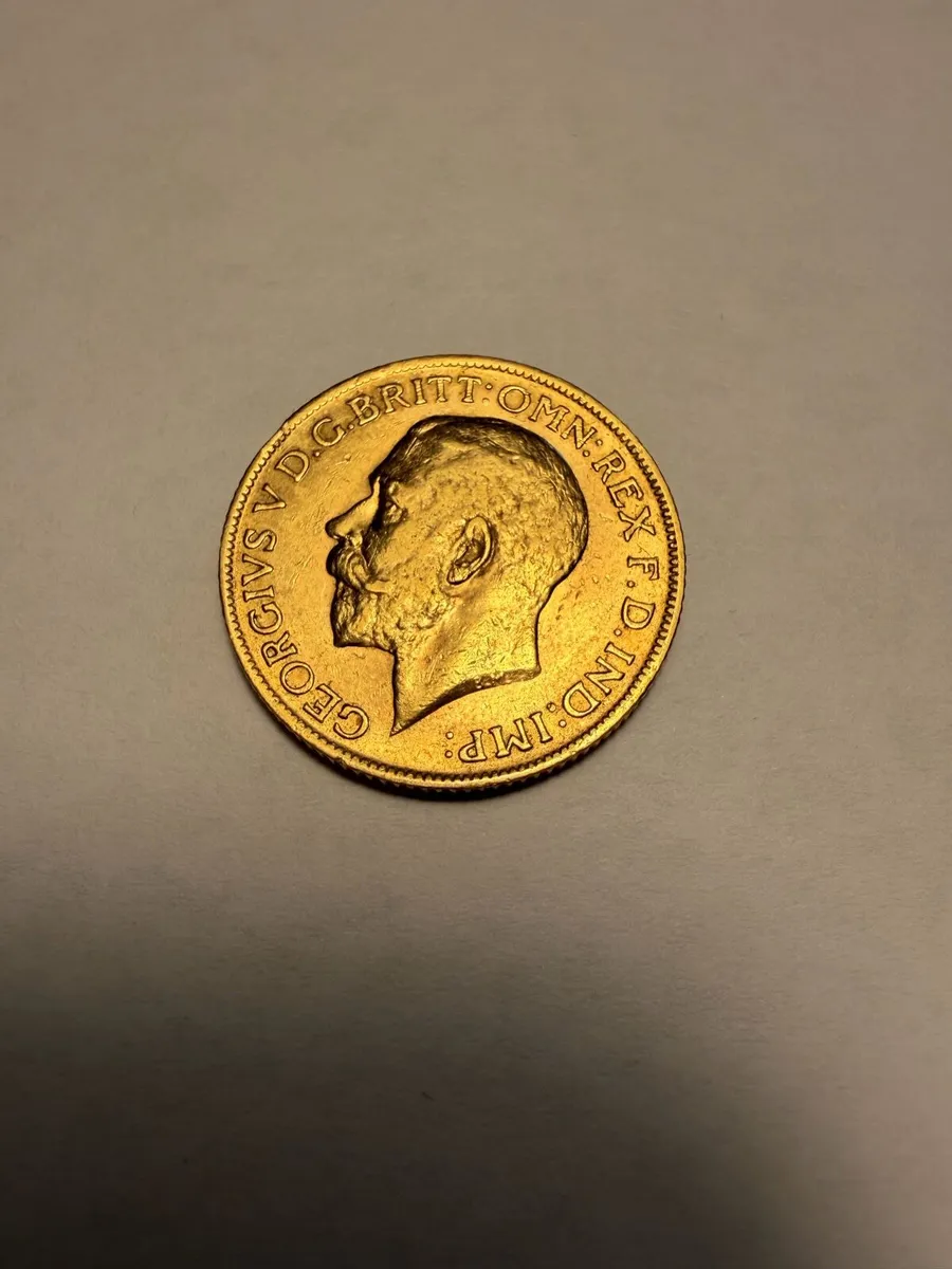 The 1911 George V Full Sovereign Gold - Image 1
