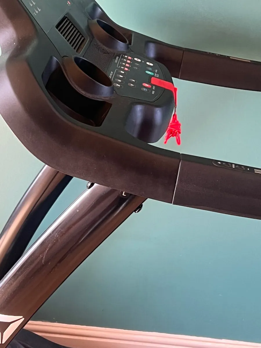 Treadmill - Image 2