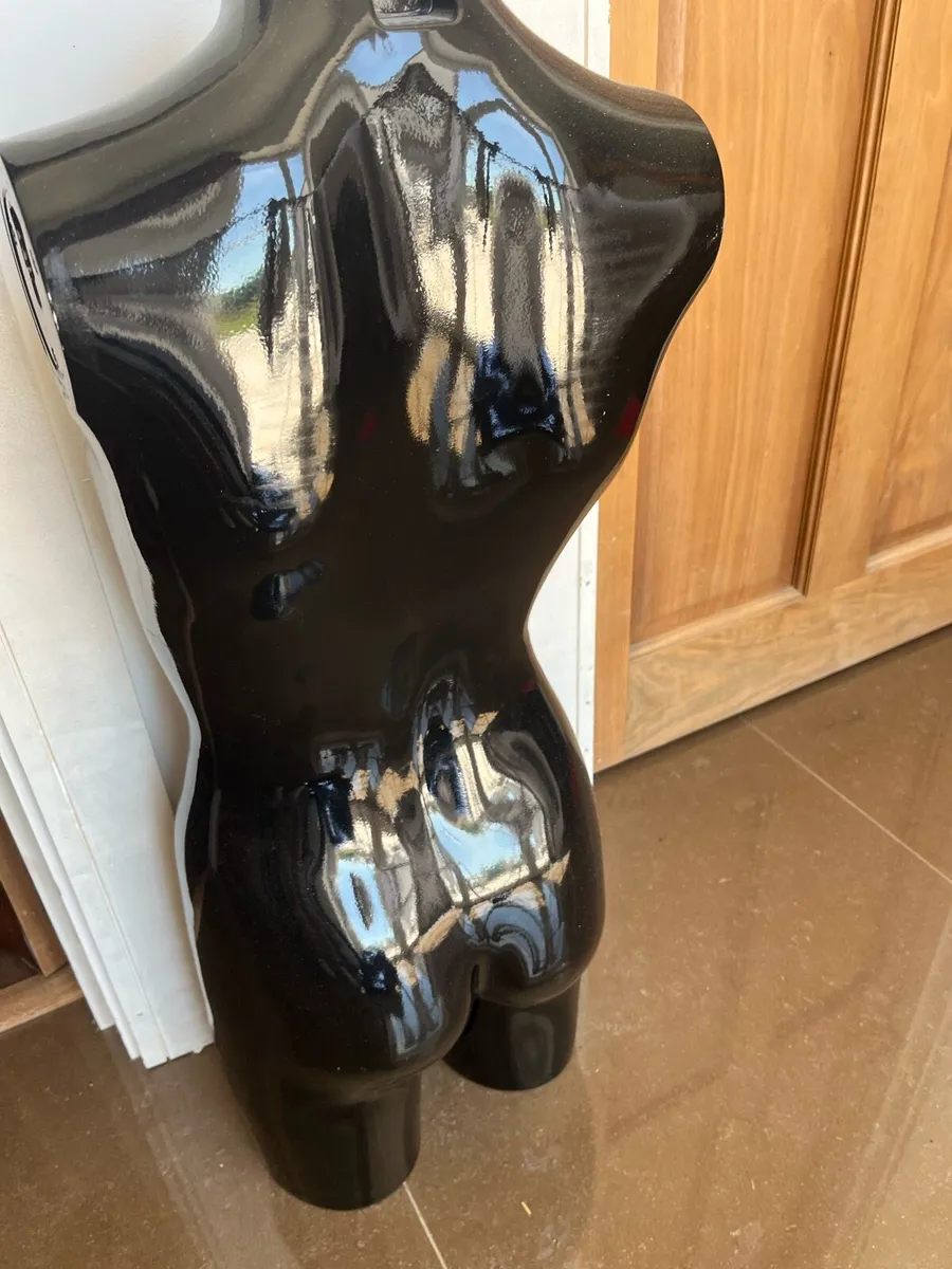 Female Mannequin - Image 2