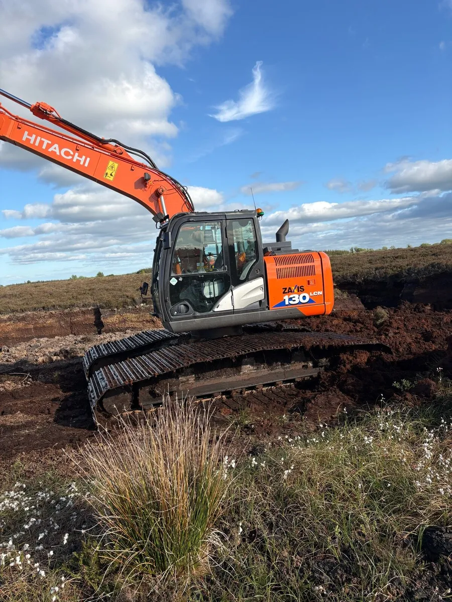 Hitachi 130-6 Widepad - Image 1