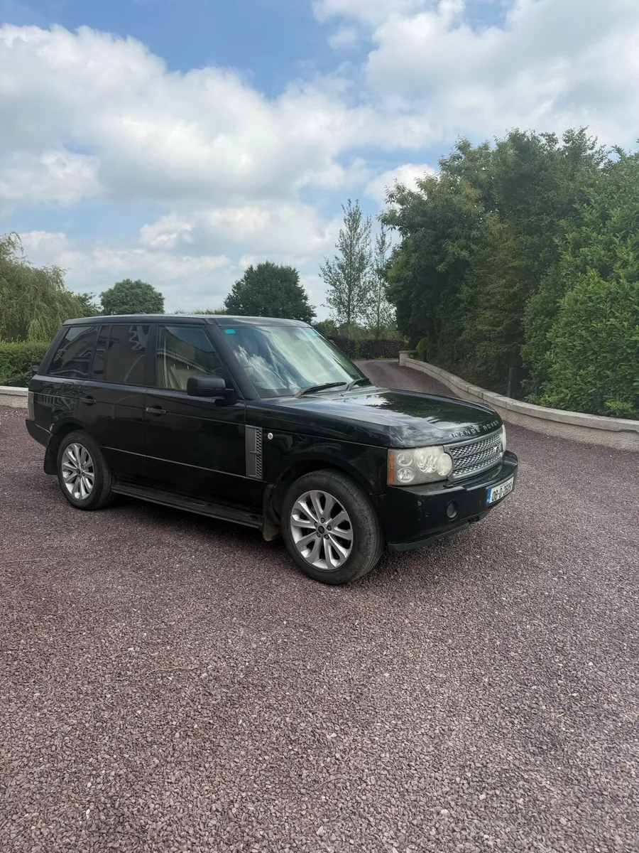 Rangerover vogue 3.6 crew cab - Image 1