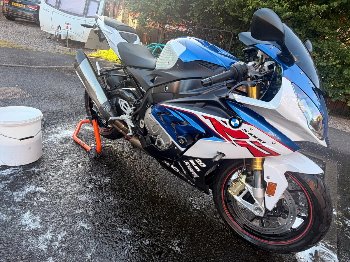 BMW S 1000 RR 2018 - Image 1