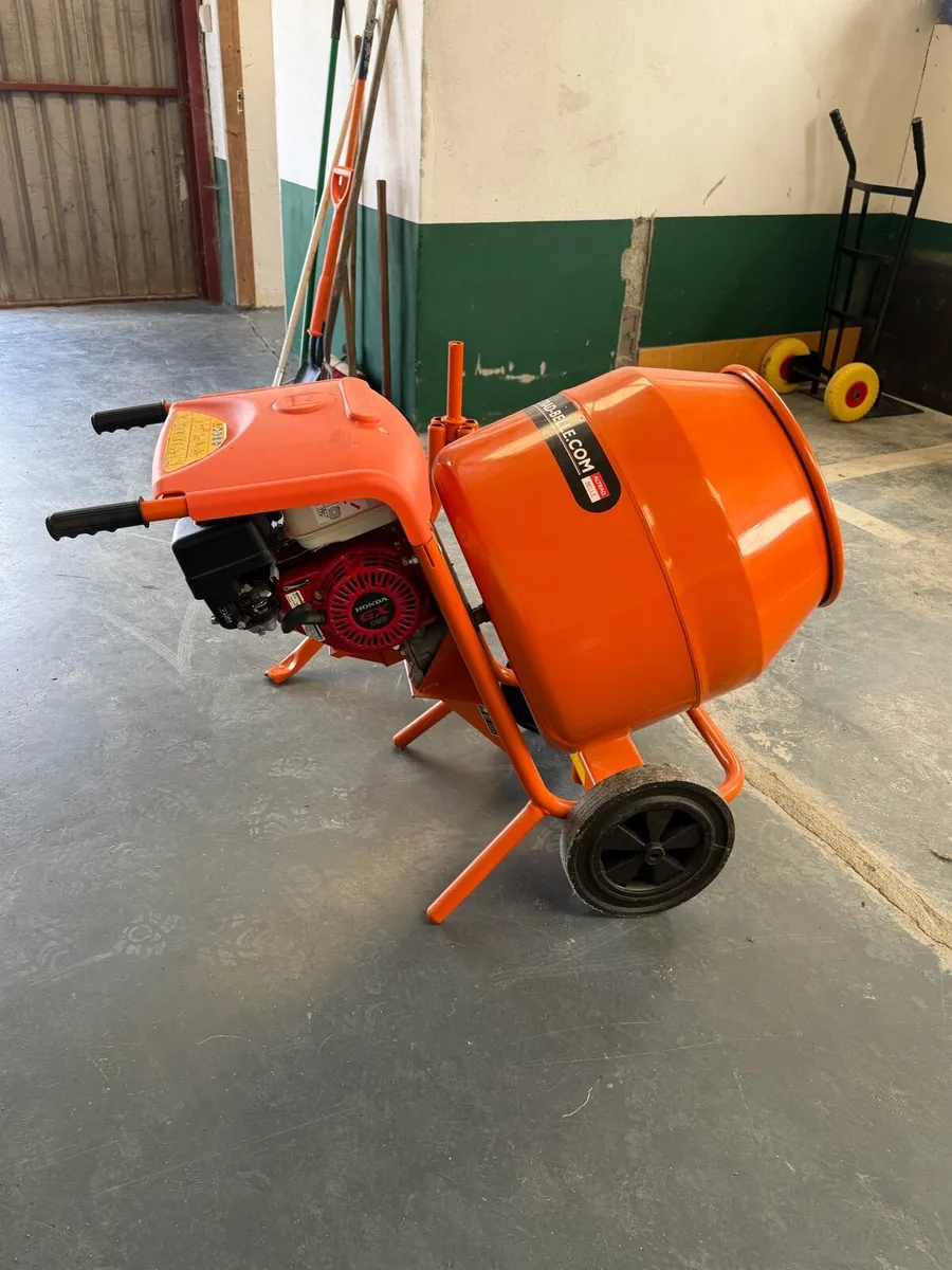 belle cement mixer - Image 1