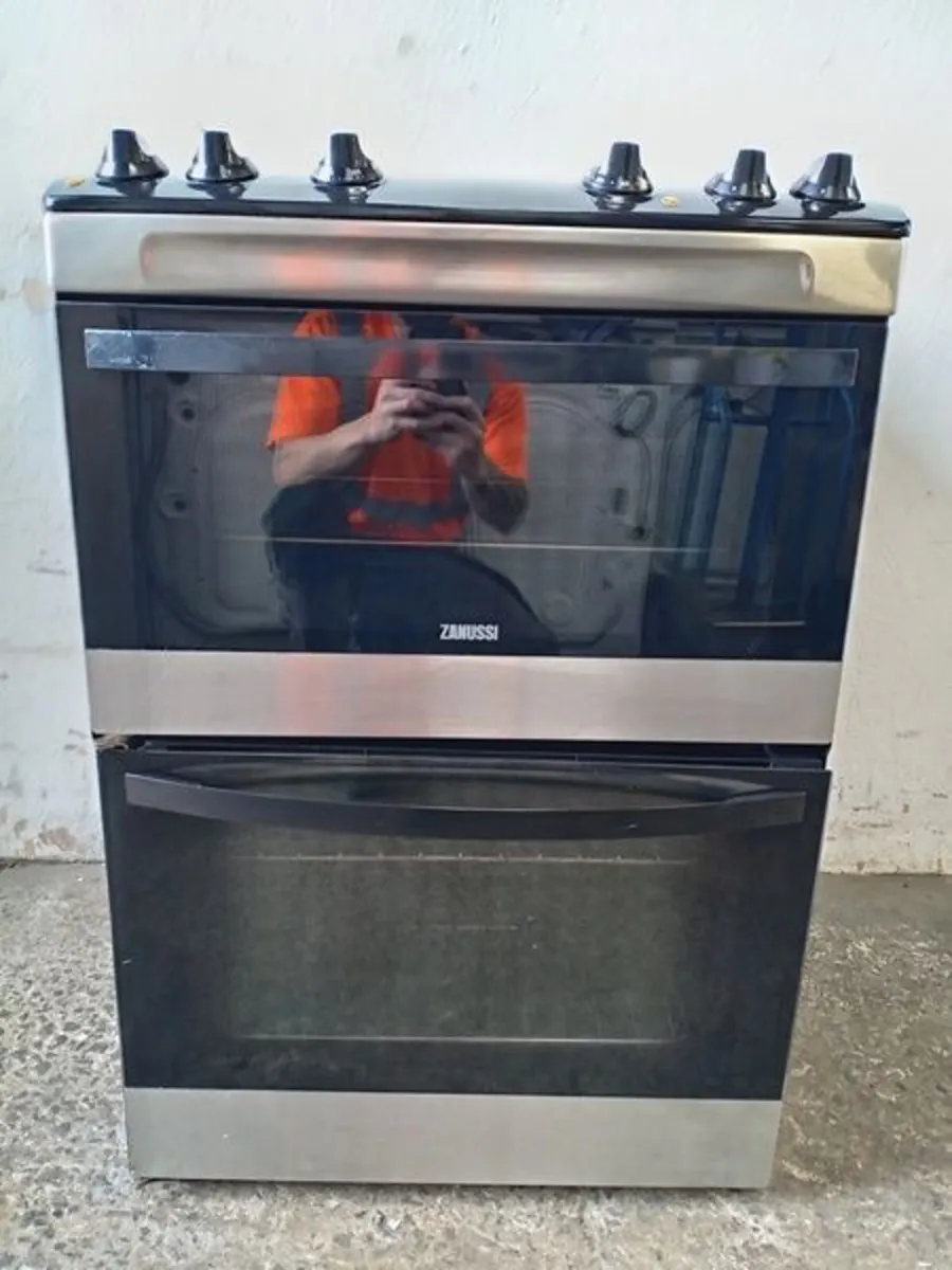 60cm Freestanding Electric Cooker - Image 1