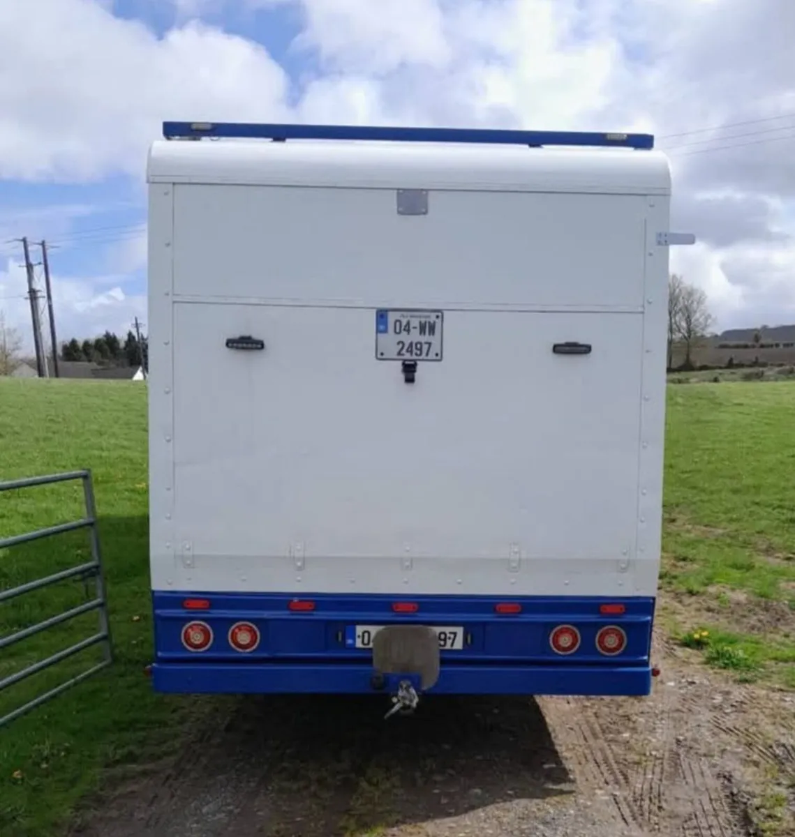 Motorhome - Image 4