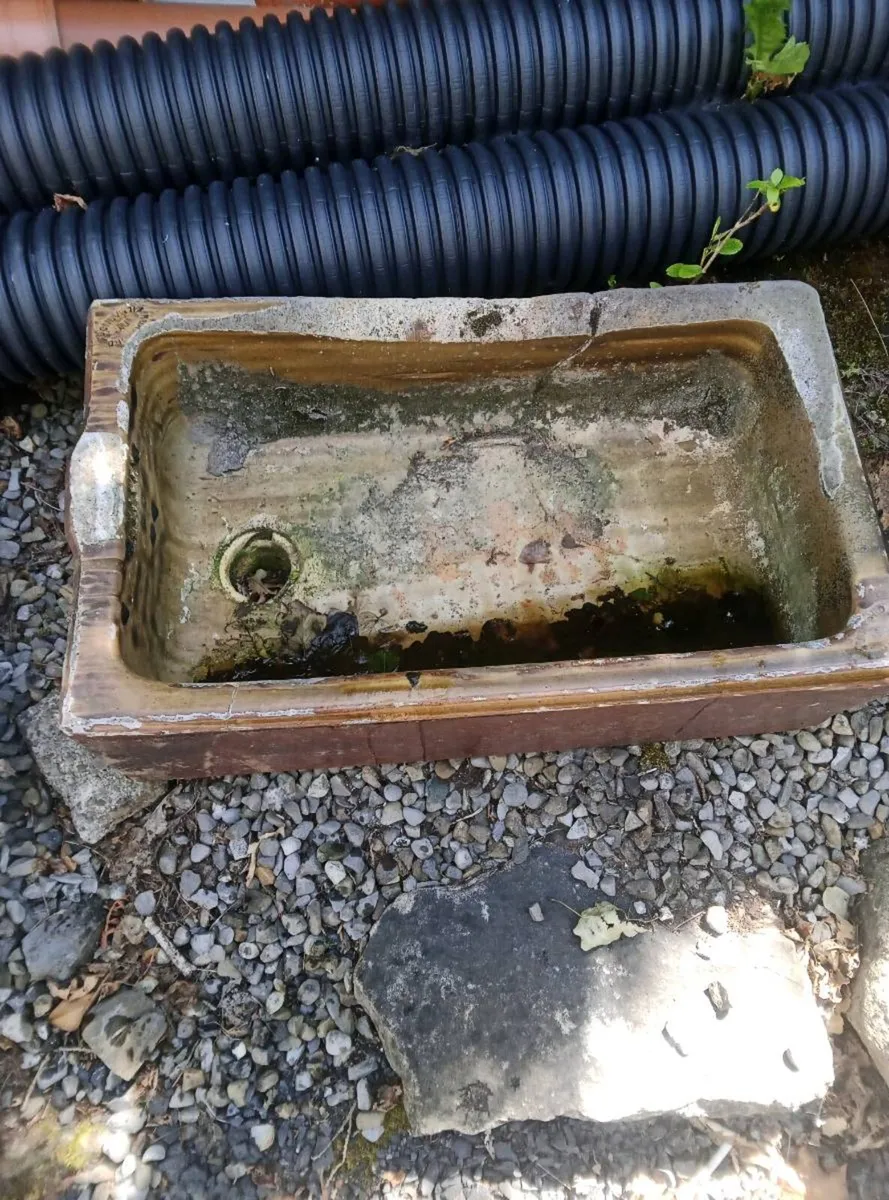 Belfast sinks - Image 1