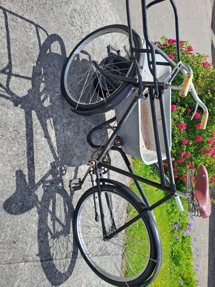 Vintage Delivery Bicycle - Image 3