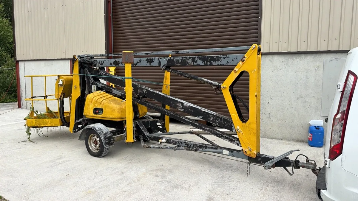 17.5 meter cherrypicker
