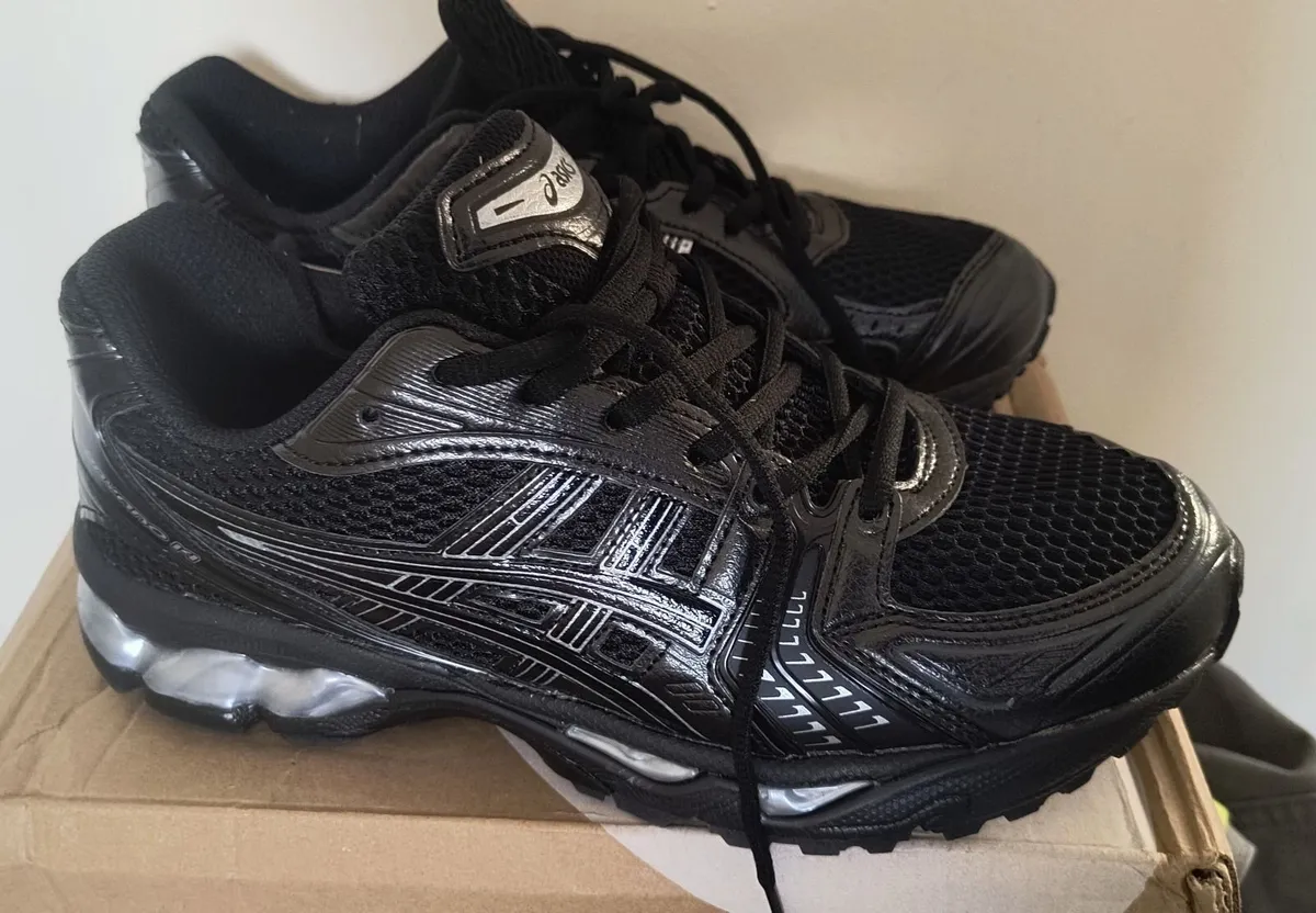 Trainers Asics  Gel Kayano 14  Original. free - Image 1