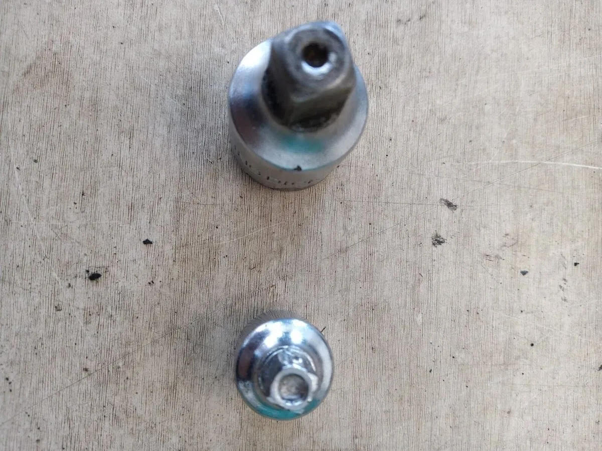 sockets - Image 1