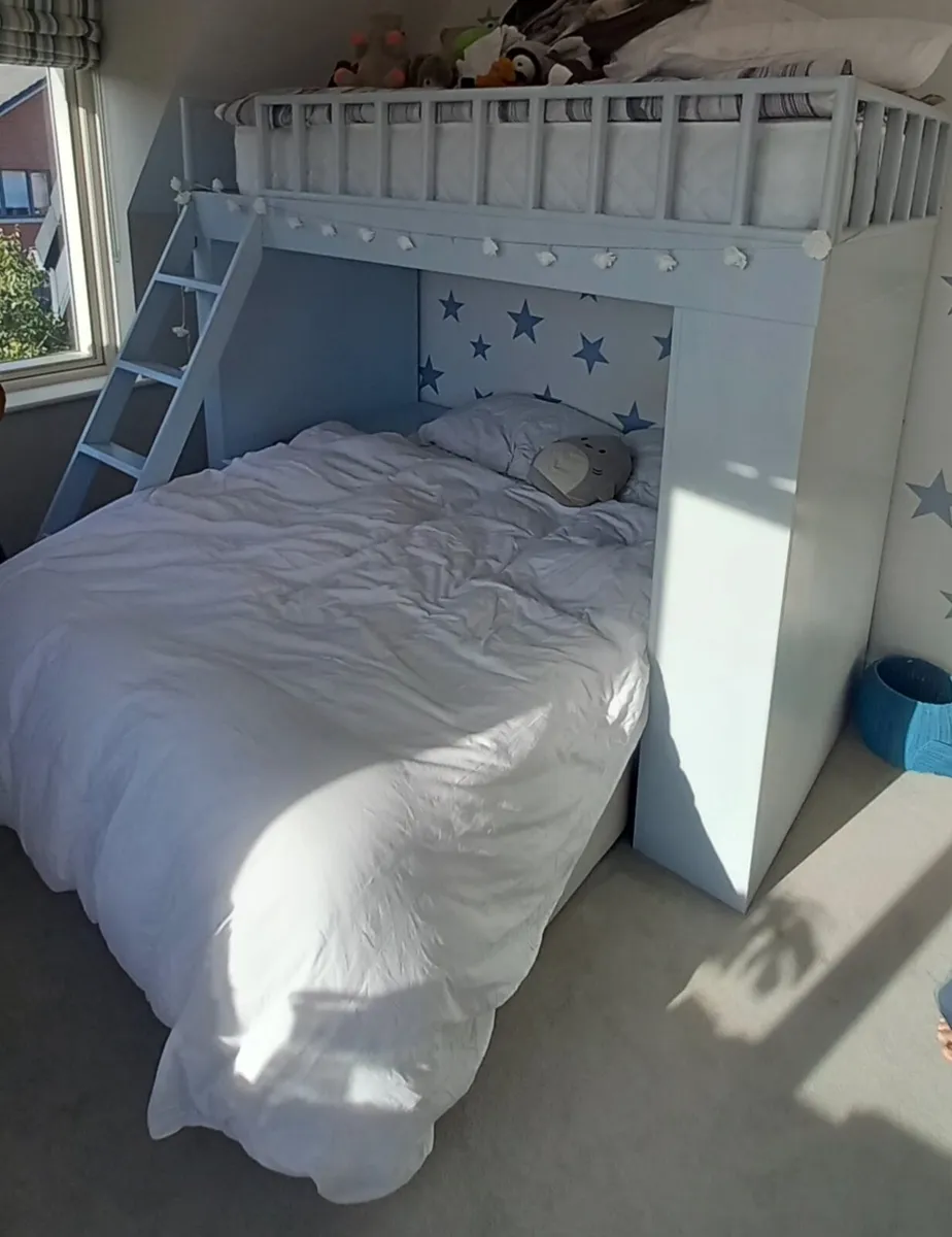 Stylish light blue bunk bed, Cabinteely D18 - Image 2