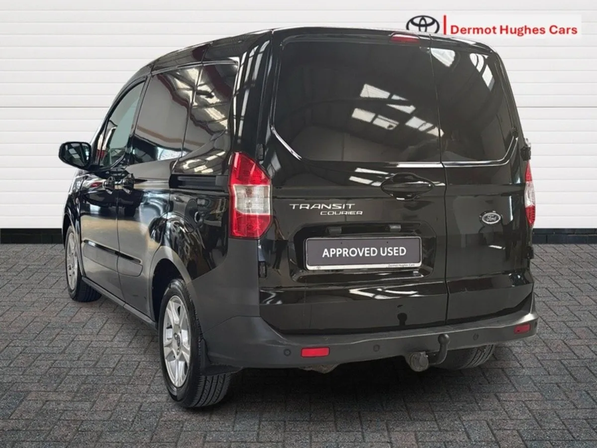 Ford Transit Courier TREND 1.5 TD 75PS 5SPEED 3DR - Image 2