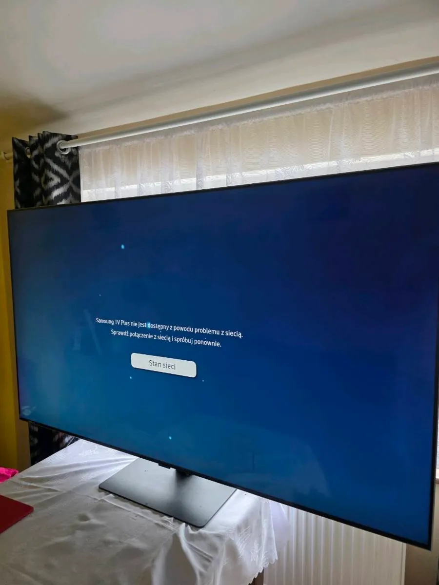 Samsung QLED 4K 65" - Image 1