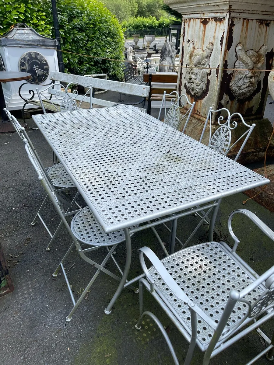 Garden Table 6 chairs - Image 2