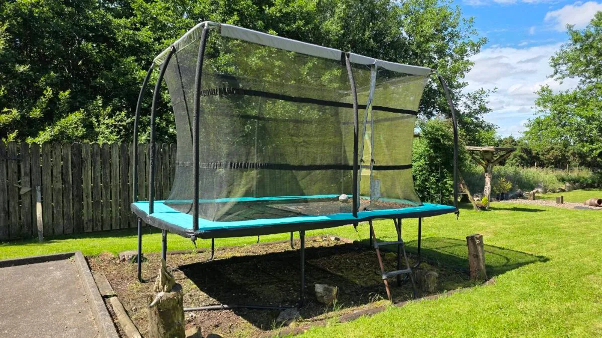 Trampoline - Image 1