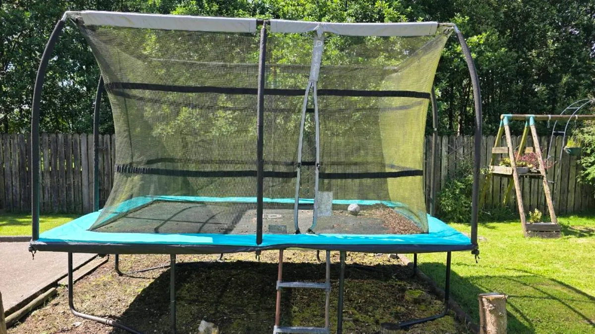 Trampoline - Image 2