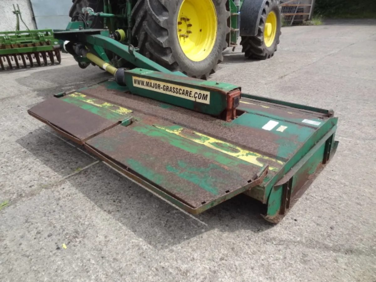 Major SM800 Side Mounted Grass Topper - Image 2