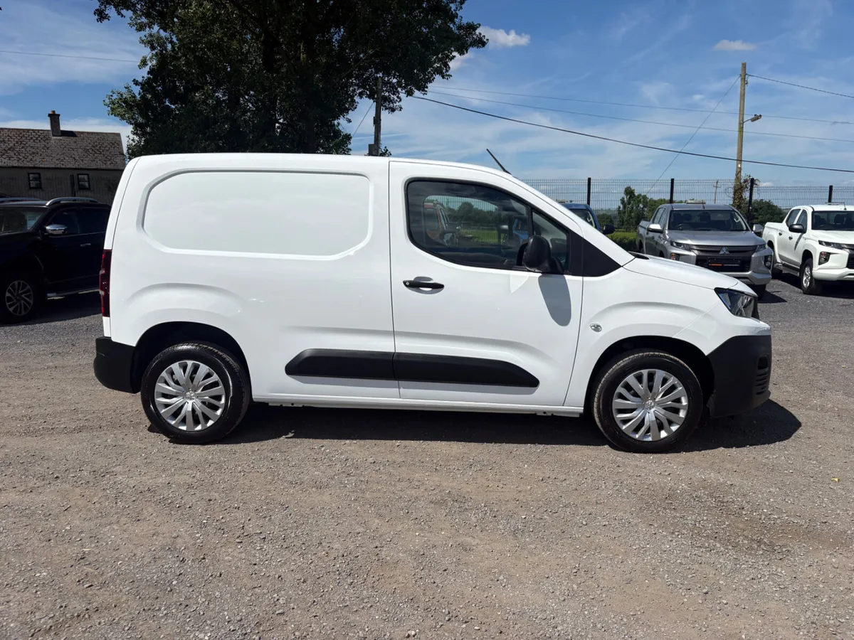 Peugeot Partner - Image 1