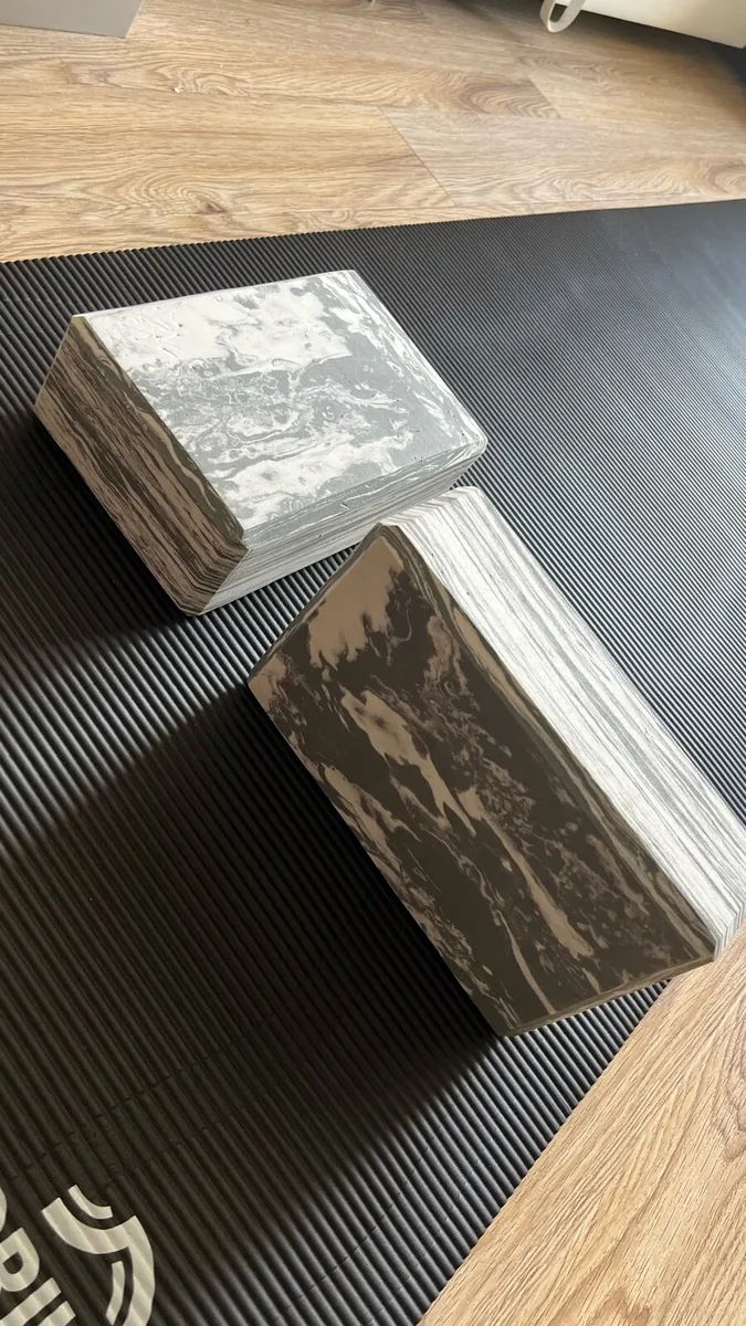 CRIVIT Yoga Mat + 2 Yoga Blocks Set - Image 3