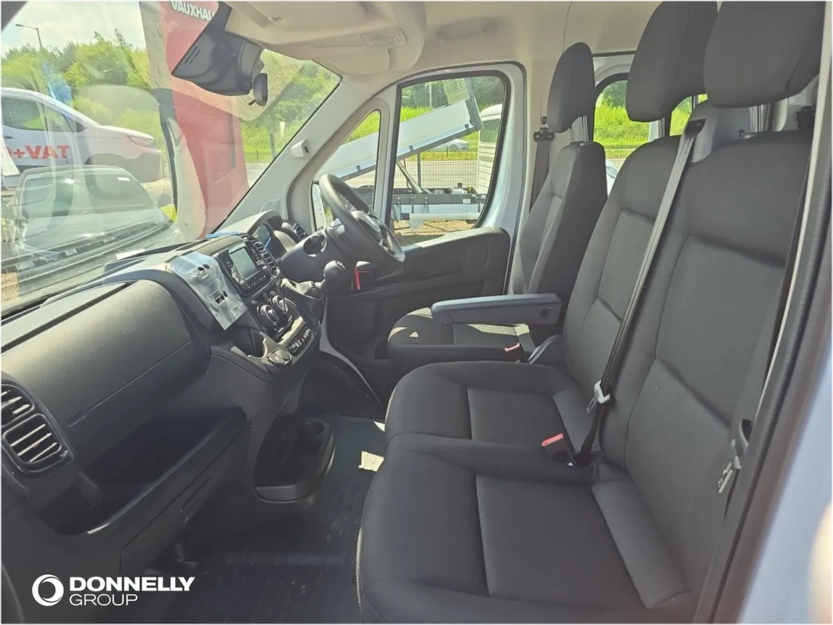 Vauxhall Movano 3.5t Heavy L3 Diesel Fwd Prime - Image 4