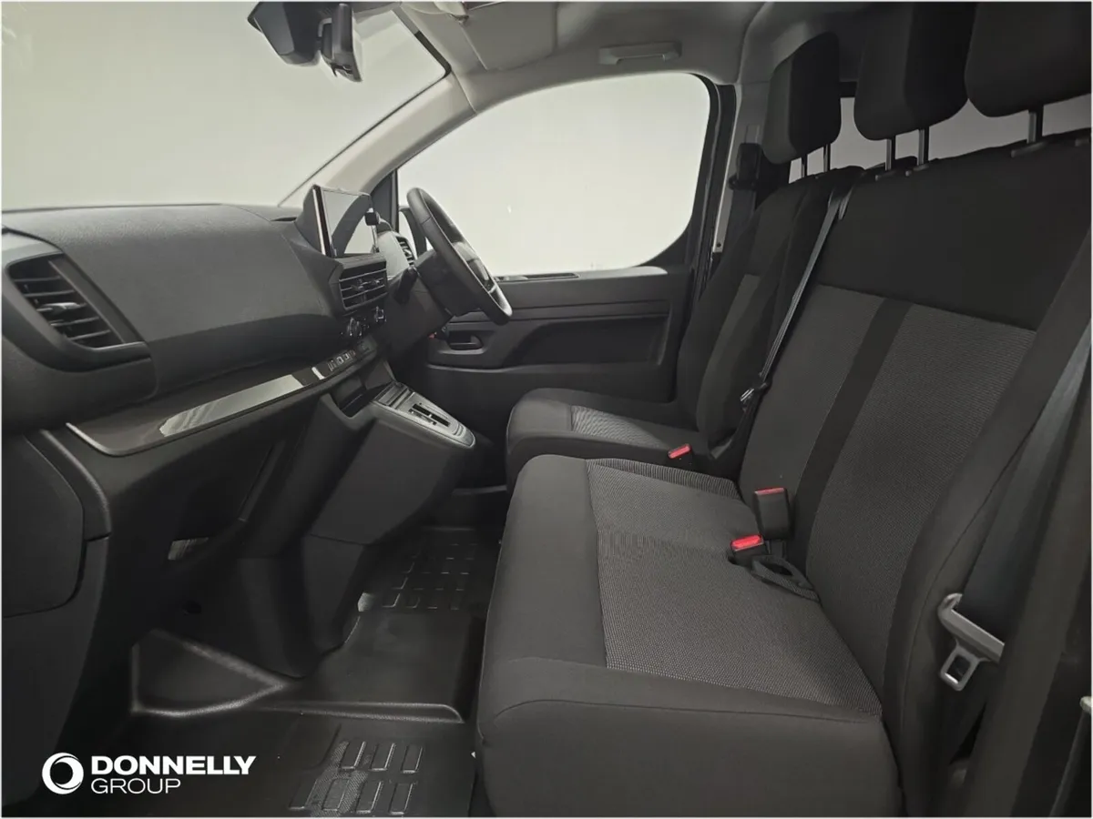 Vauxhall Vivaro Xl Diesel Pro - Image 4