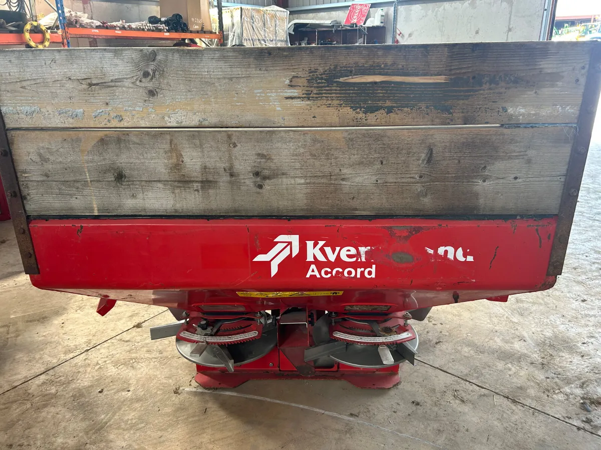 KV Exacta EL fertilizer sower - Image 1