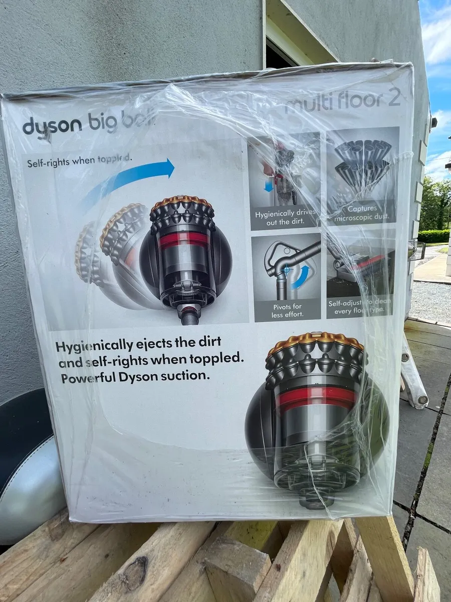 Dyson Vacuum cleaner - Image 4