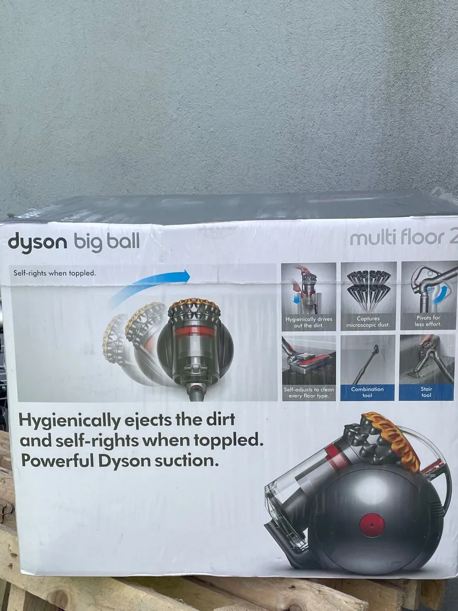 Dyson Vacuum cleaner - Image 1