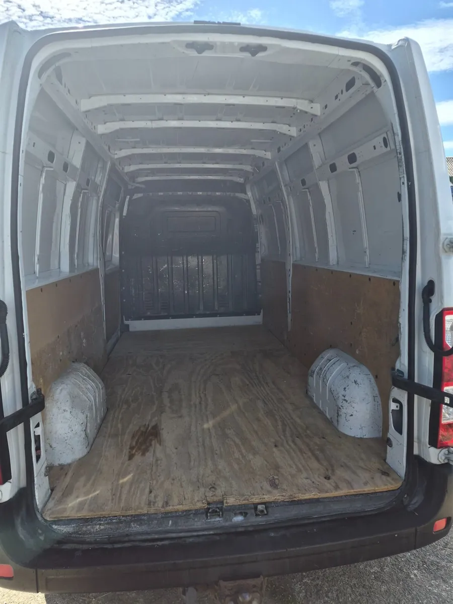 Renault Master 2020 - Image 3