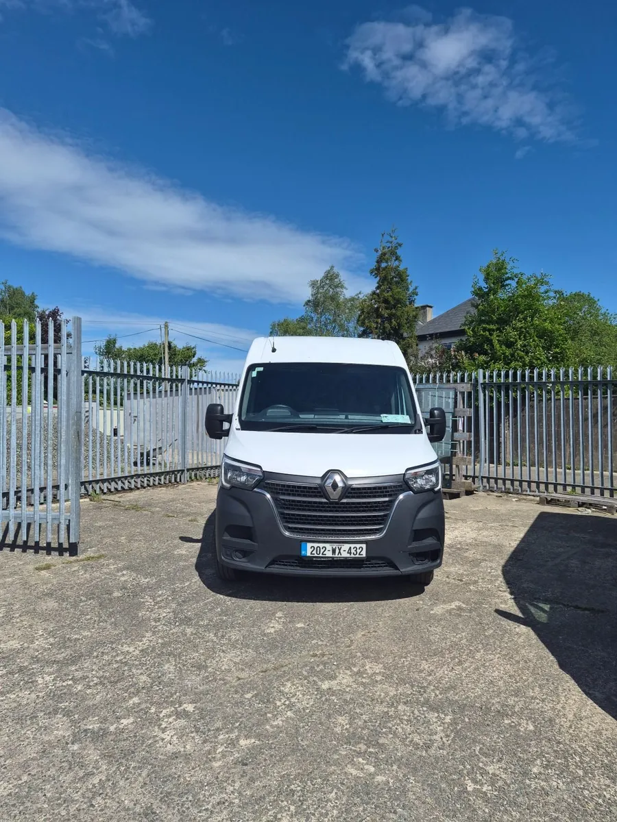 Renault Master 2020 - Image 1
