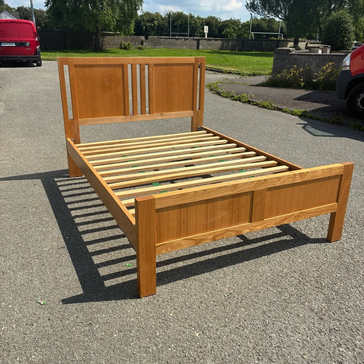 Solid oak Double Bed Frame - Image 2