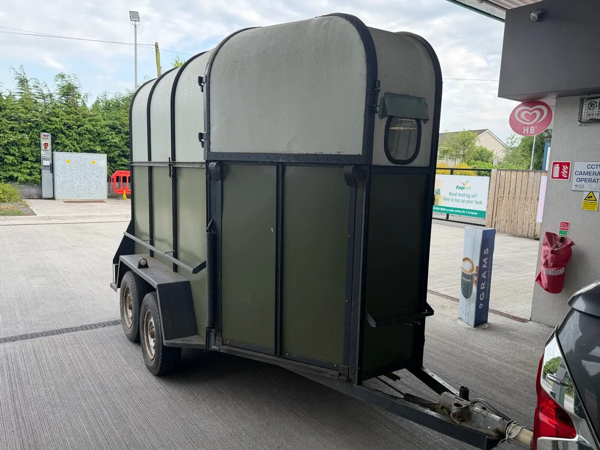 Refurbished horsebox - Image 2