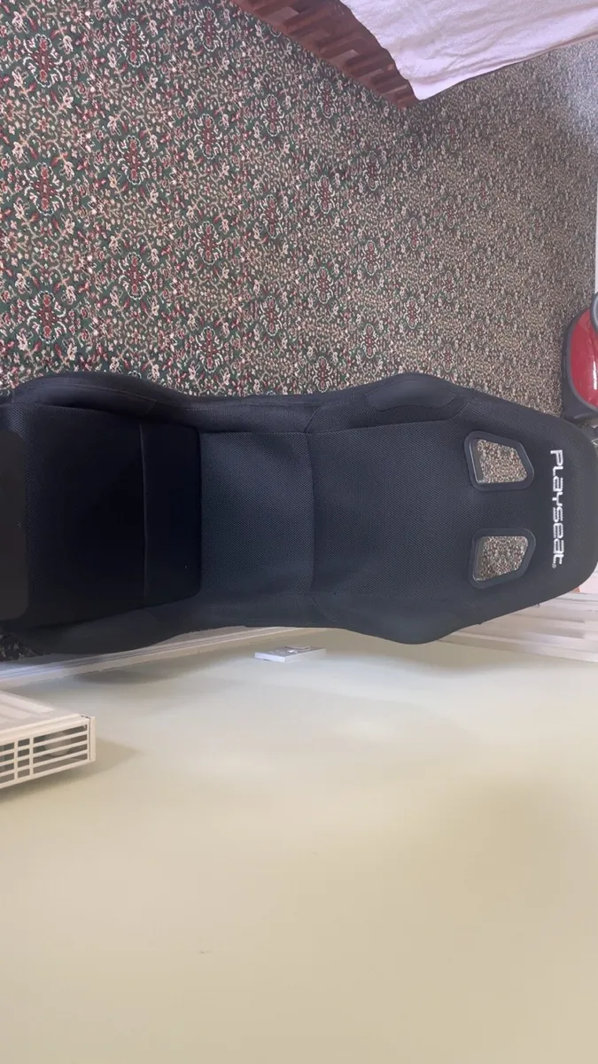 Playseat evolution gaming seat - Image 3