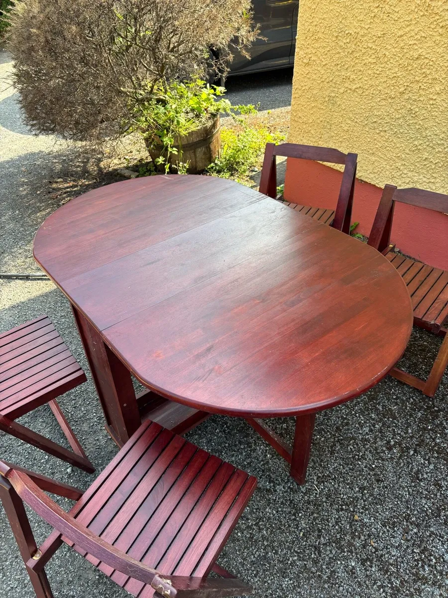 FREE Diner table and chairs, folds away - Image 1