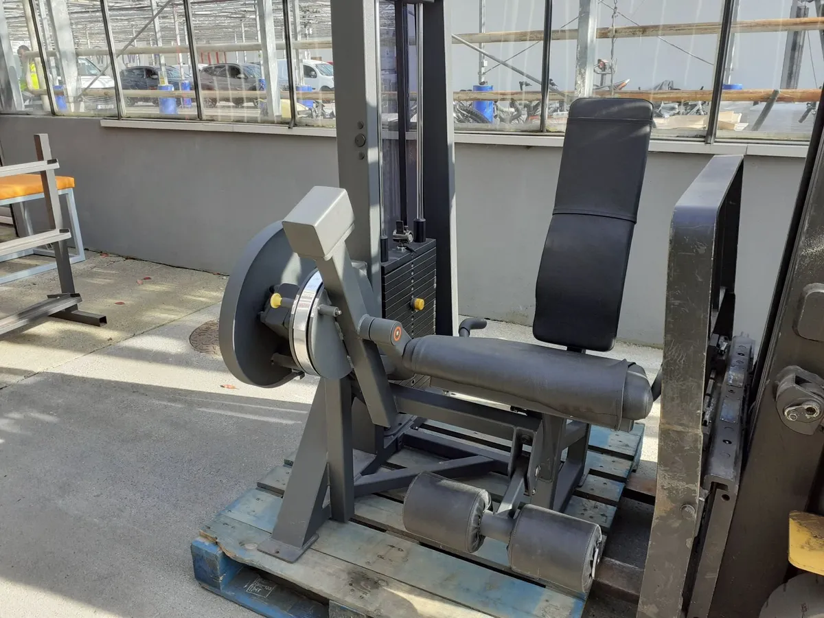 Online Unreserved Gym Equipment Auction - Image 4